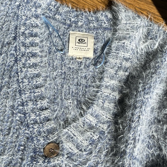 Rip Curl Fuzzy Baby Blue Lightweight Cardigan Sweater - Picture 3 of 16